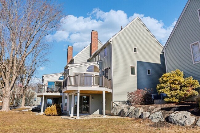 Building Photo - 10 Old Nugent