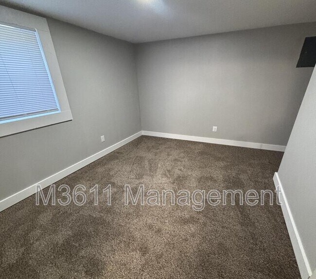 Building Photo - 5315 Leighton Ave
