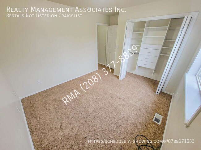 Building Photo - 7421 Edgebrook-Dr