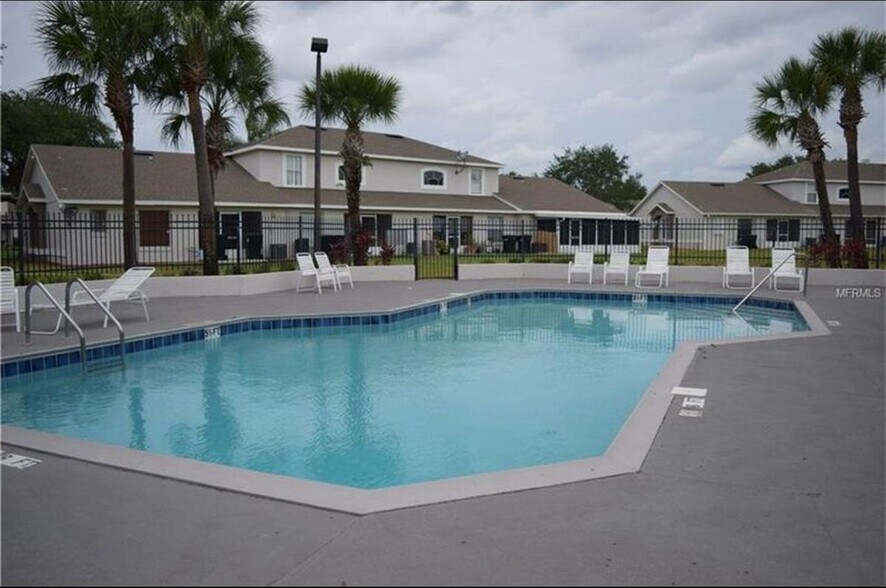 Building Photo - 14341 Island Cove Dr