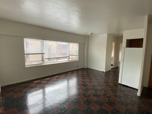 Building Photo - 1 bedroom in Chicago IL 60626