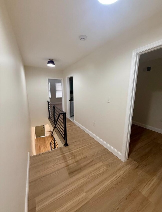 Building Photo - 1335 Morton St