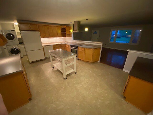 Building Photo - 1618 McCollough Dr