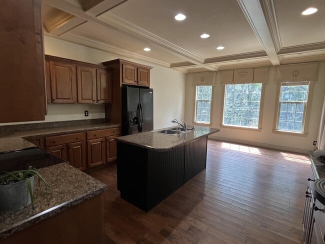 Building Photo - 2606 Stratford Chase Cir