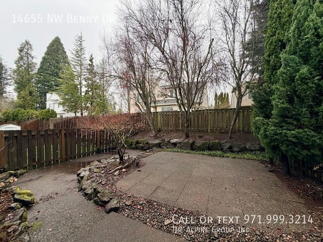 Building Photo - 14655 NW Benny Dr