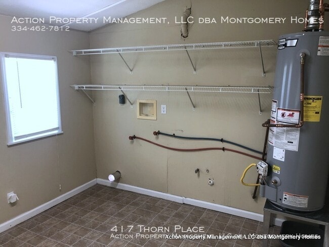 Building Photo - 417 Thorn Pl