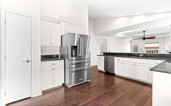 Building Photo - 30 Golden Eagle Ct