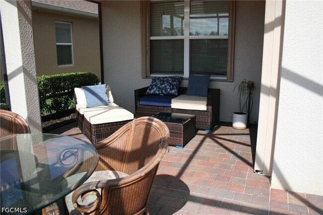 Building Photo - 20056 Sweetbay Dr