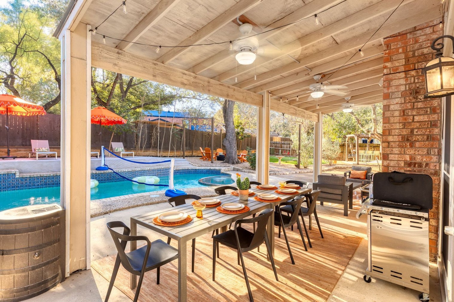 Building Photo - 326 Whisper Wood Ln