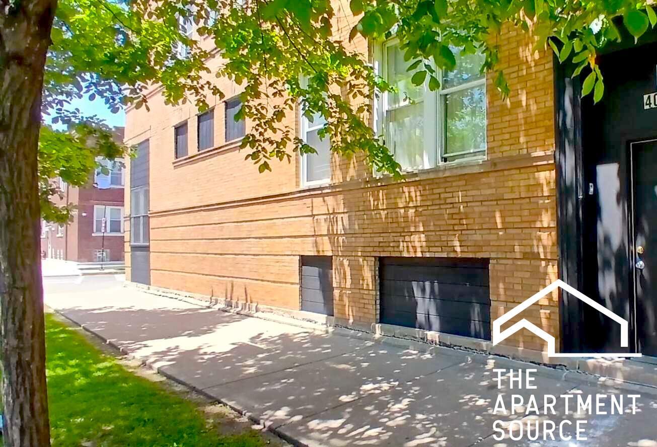Building Photo - 4050 W Hirsch St