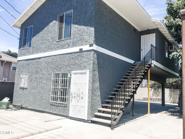 Building Photo - 1121 W Exposition Blvd