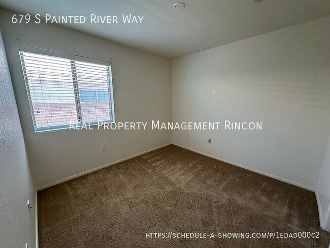 Building Photo - 679 S Painted River Way