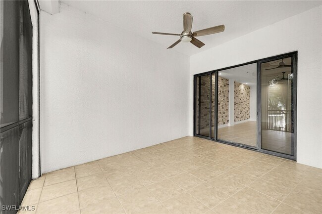 Building Photo - 10733 Mirasol Dr