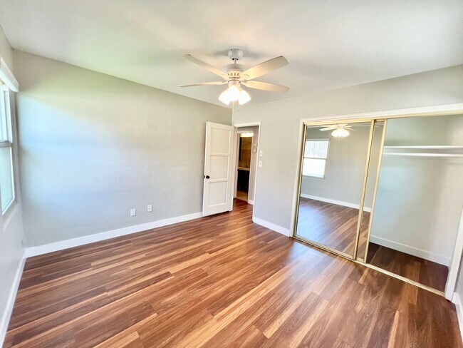 Building Photo - Delightful 3BD/2BA Home with Fruit & Veggie Garden, Back Patio, Solar & In-Unit Laundry
