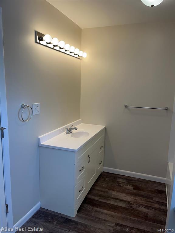 Building Photo - 10241 Hegel Rd