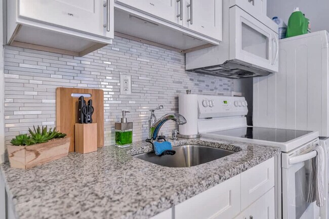 Building Photo - 3317 W St Conrad St