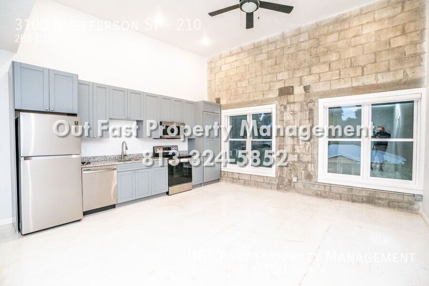 Building Photo - 3108 N Jefferson St