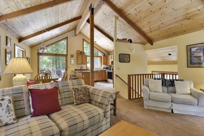 Primary Photo - Woodacre Ski Lease