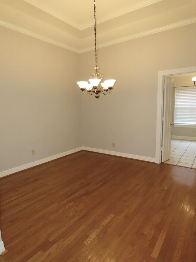 Building Photo - COMING SOON! Whitehouse! Gorgeous 4 Bedroom, 2 Bath Home