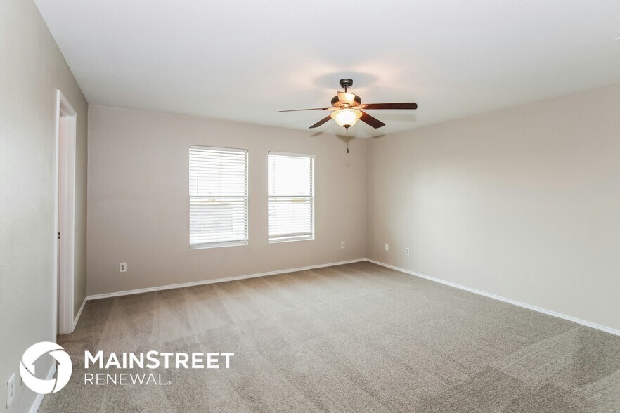 Building Photo - 1111 Antoinette Dr