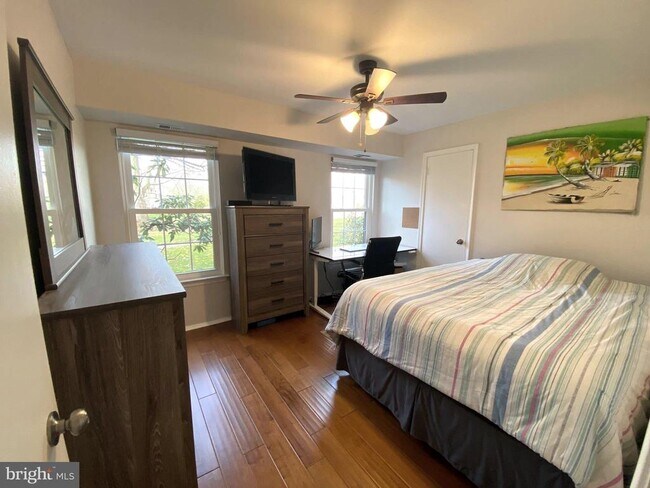 Building Photo - 39A Sumac Ct