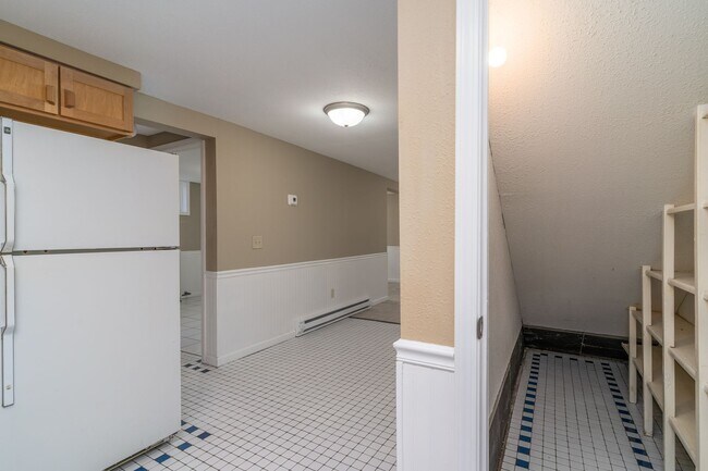 Building Photo - 1110 2nd Ave N