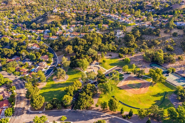 Building Photo - 681 Triunfo Canyon Rd