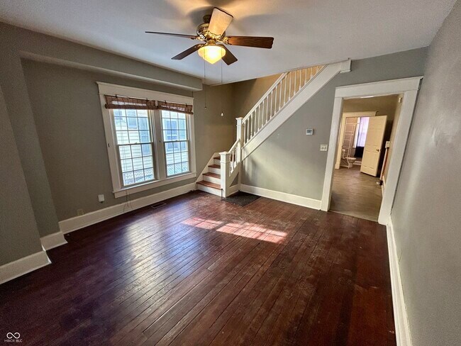 Building Photo - 235 N Oxford St