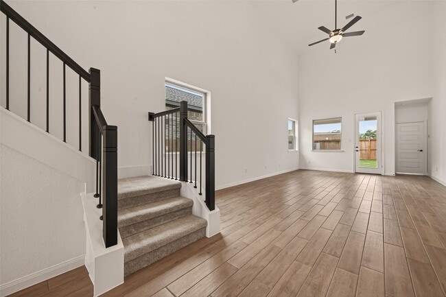 Building Photo - 7327 Blue Gentiana Ln