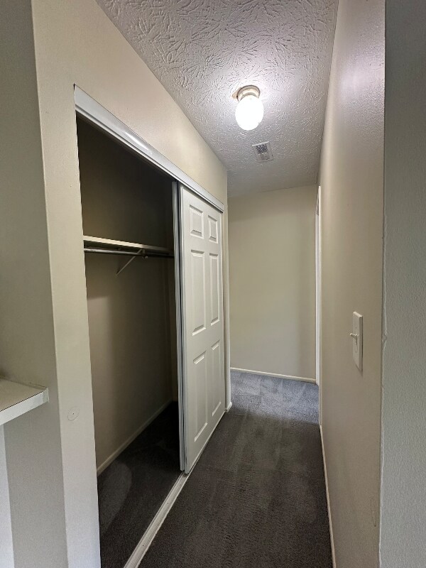 Building Photo - 2523 Broadleaf Ct