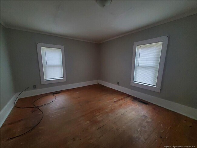 Building Photo - 868 W Orange St