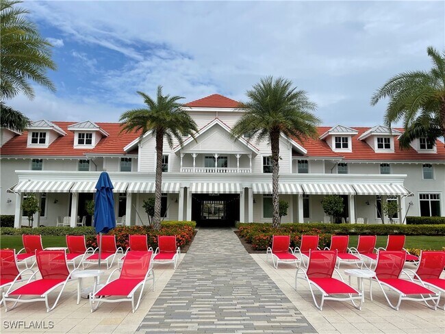 Building Photo - 6984 Saona CT