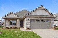 Building Photo - 14705 Greenleaf Dr