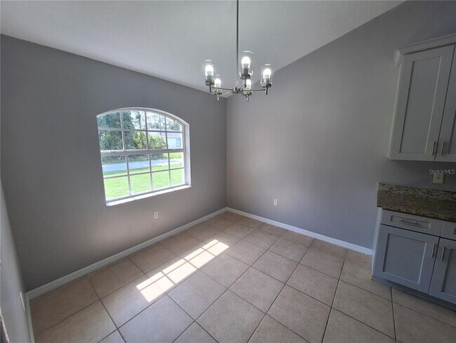 Building Photo - 1220 Waycross St