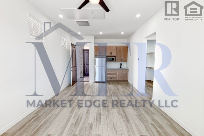 Building Photo - 3Bed/3Bath Home in North Scottsdale w/Casi...