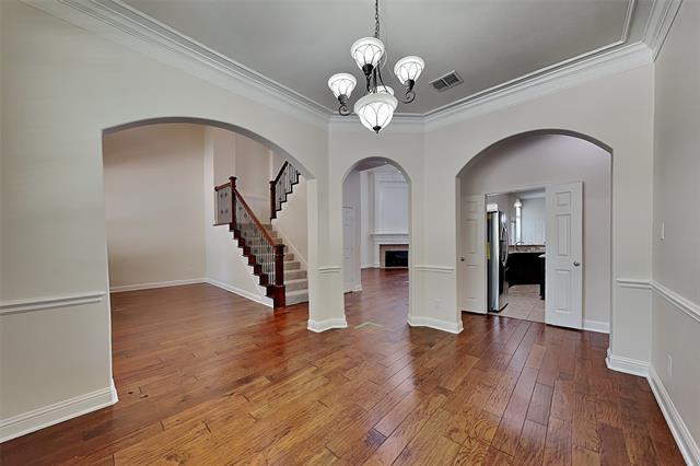 Building Photo - 3404 Pilgrim Dr