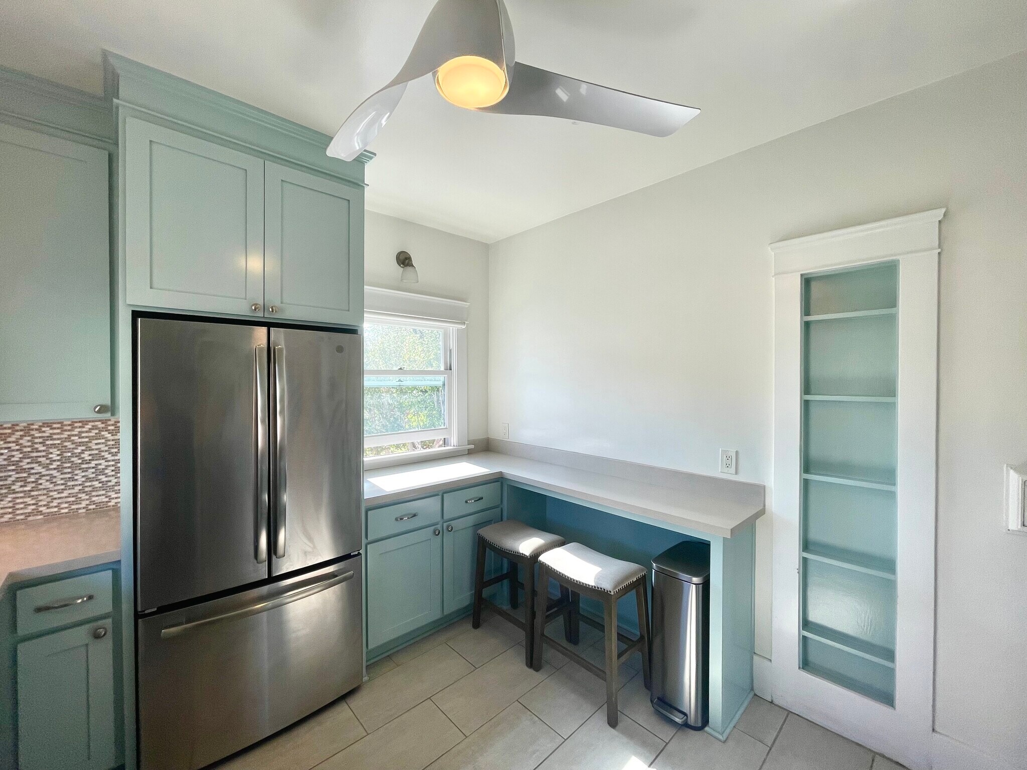 Kitchen - 3218 E 2nd St