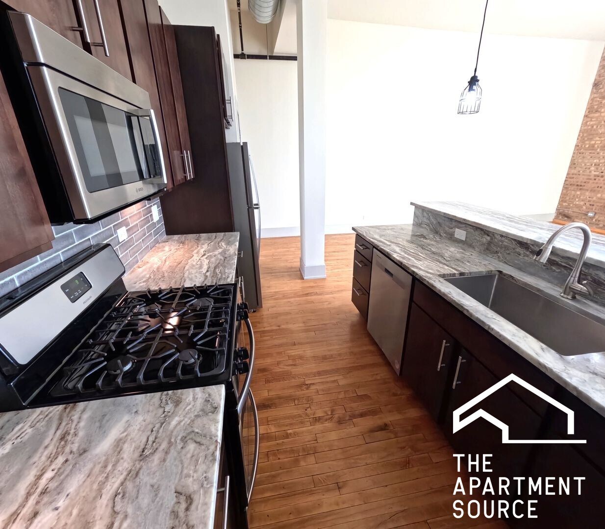 Building Photo - 1432 W 21st St