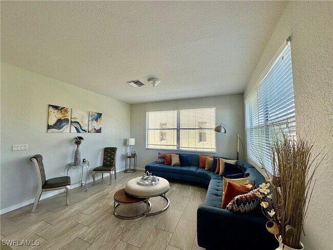 Building Photo - 1760 Birdie Dr