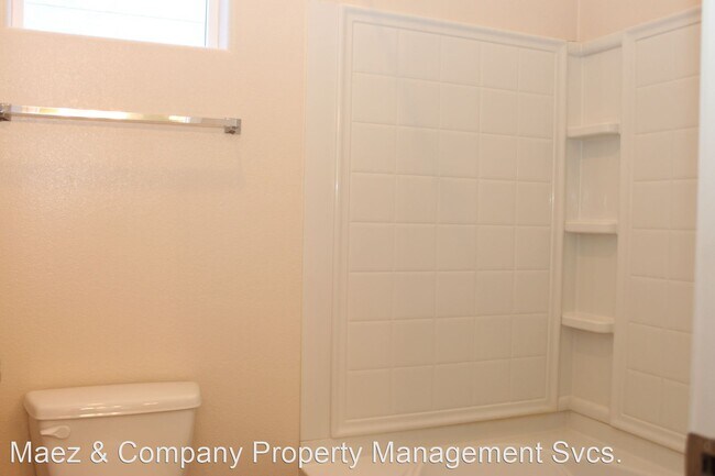 Building Photo - 2 br, 2 bath House - 4528 - C Santa Elena