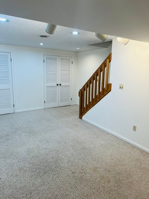 Building Photo - 205 Lac Kine Dr