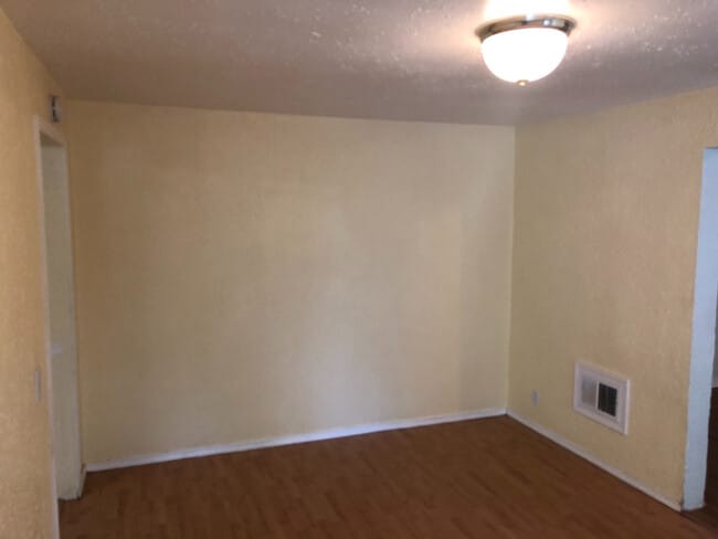 Building Photo - 1506 Ivory St