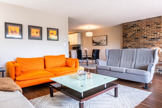 Building Photo - Cochise Apartments