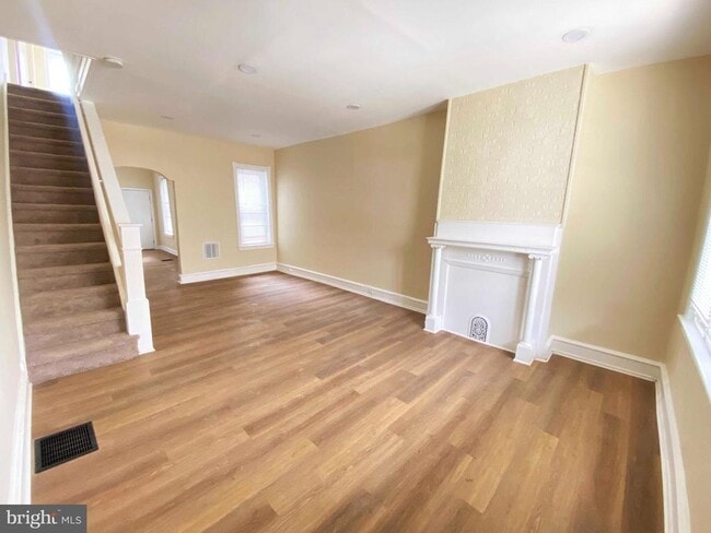 Building Photo - 3543 Stouton St