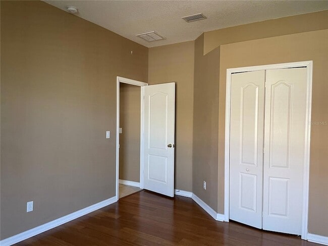 Building Photo - 16143 Ivy Lake Dr