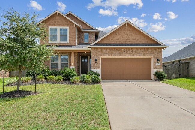 Building Photo - 1939 Village Orchard Ln
