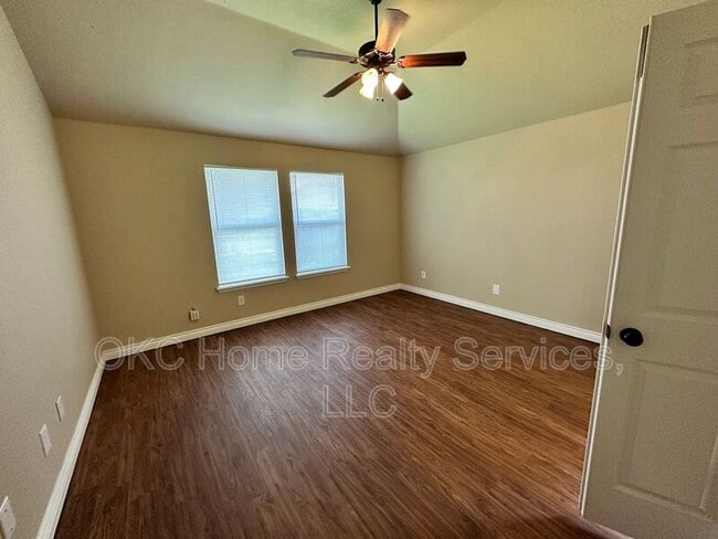 Building Photo - 2620 NW 183rd St