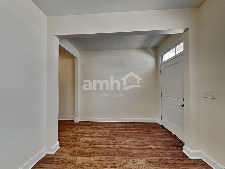 Building Photo - 4848 Chutney Dr