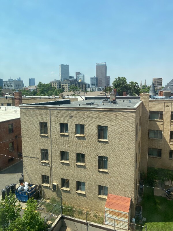Building Photo - 1045 Pennsylvania St