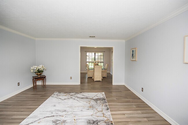 Building Photo - 2030 Cutter Dr